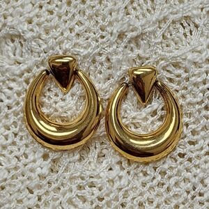 Vintage Chunky Gold Toned Door Knocker Pierced Earrings Signed Monet